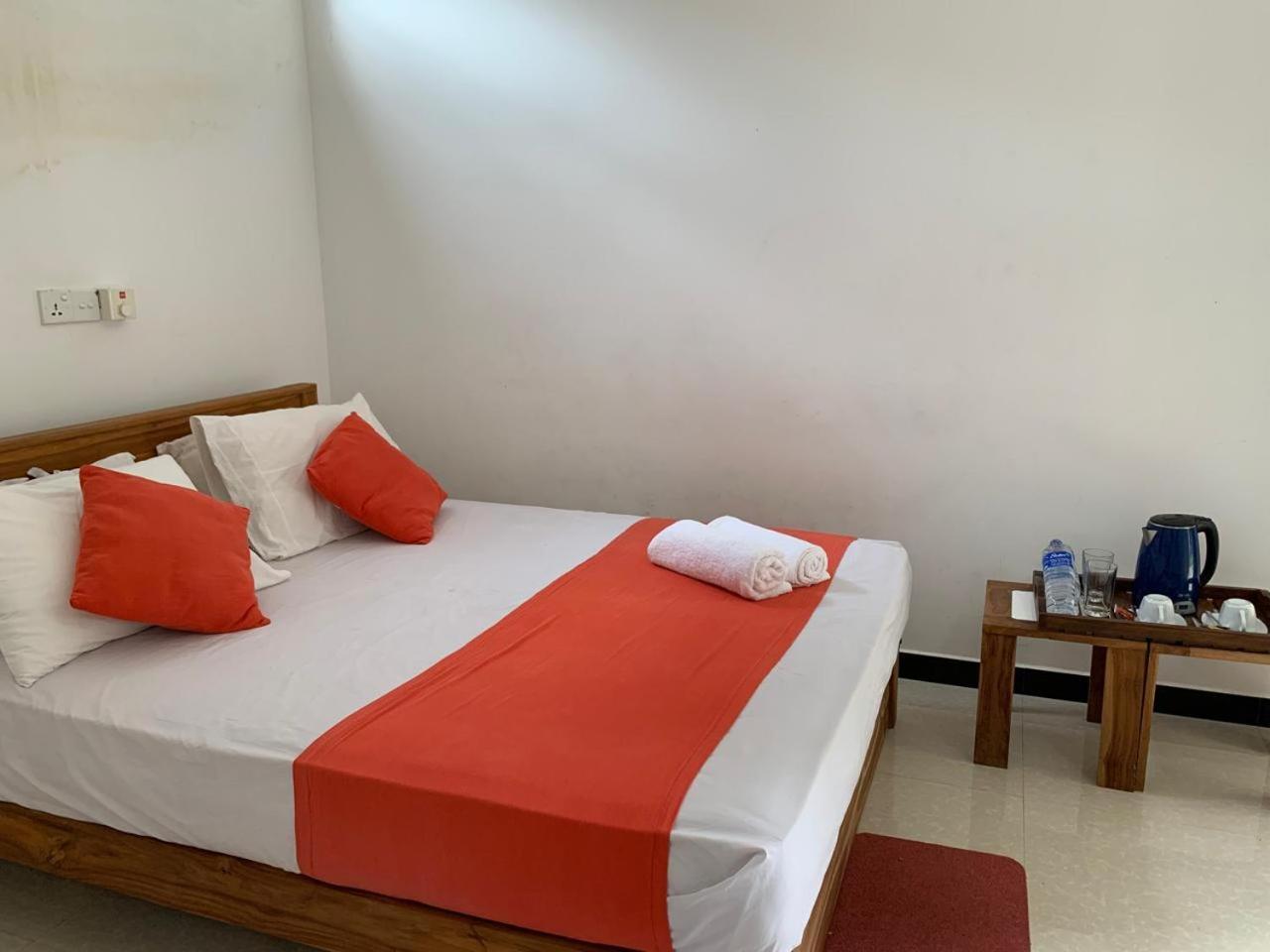 Cassia Udawalawe Hotel Szoba fotó