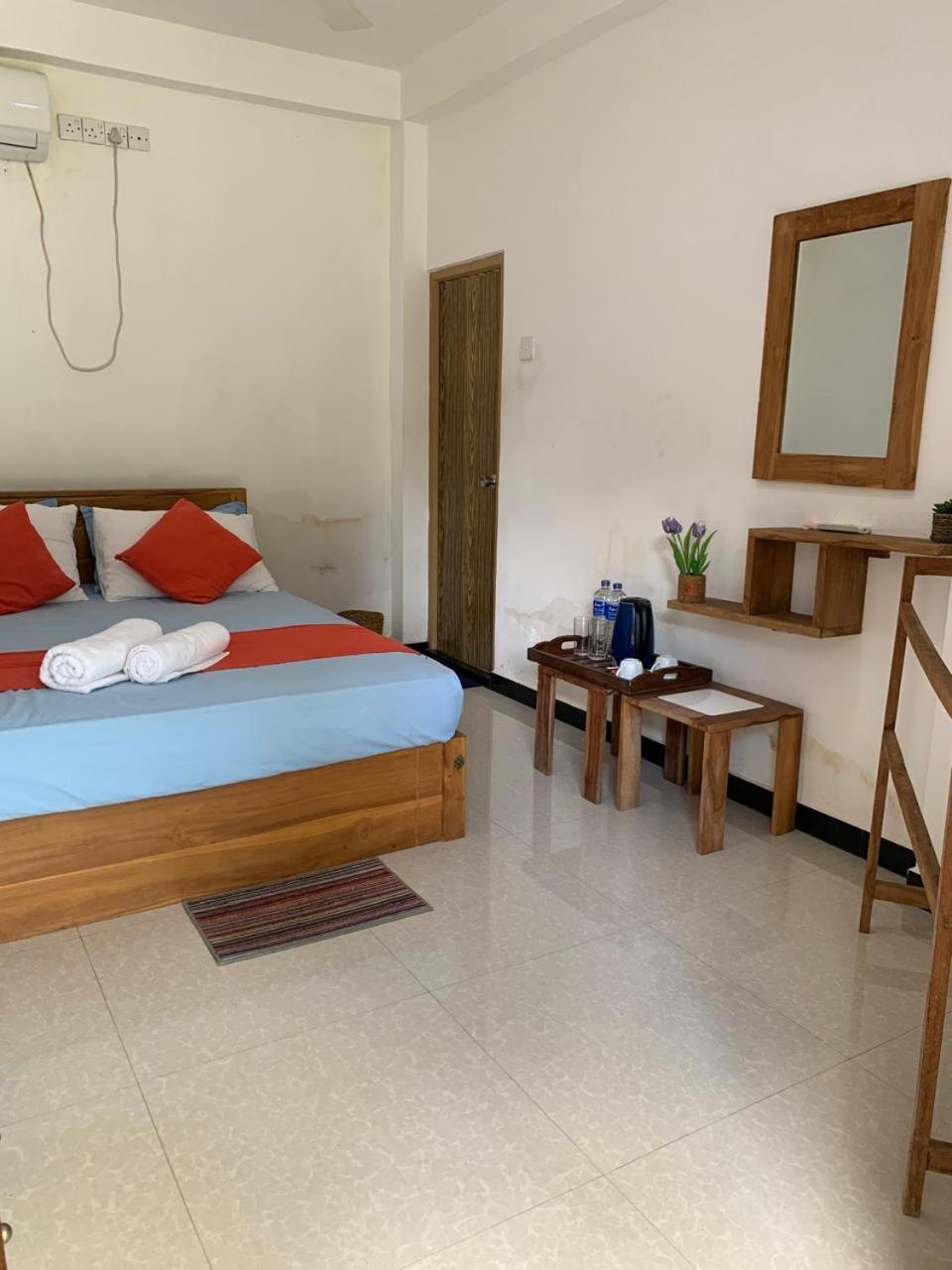 Cassia Udawalawe Hotel Szoba fotó