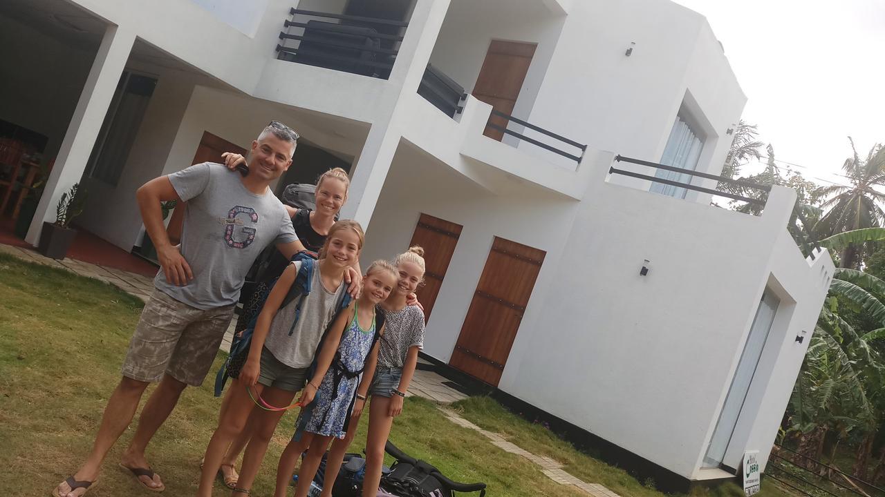Cassia Udawalawe Hotel Kültér fotó